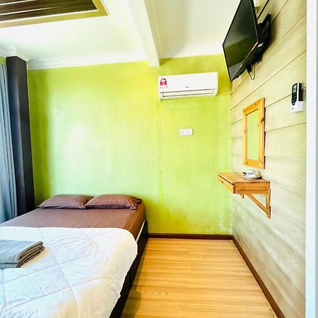 Suza Hostel Tumpat Exterior foto